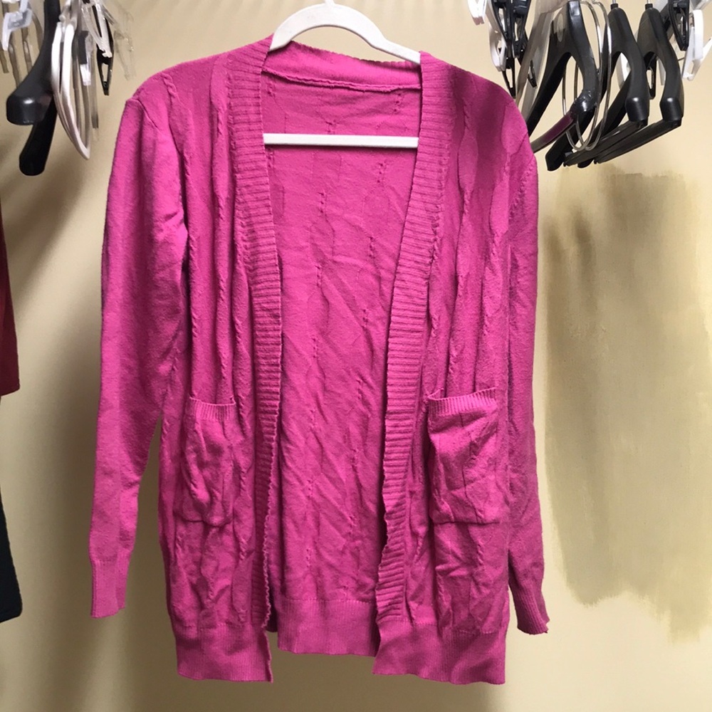 Magenta mock cable knit open cardigan
